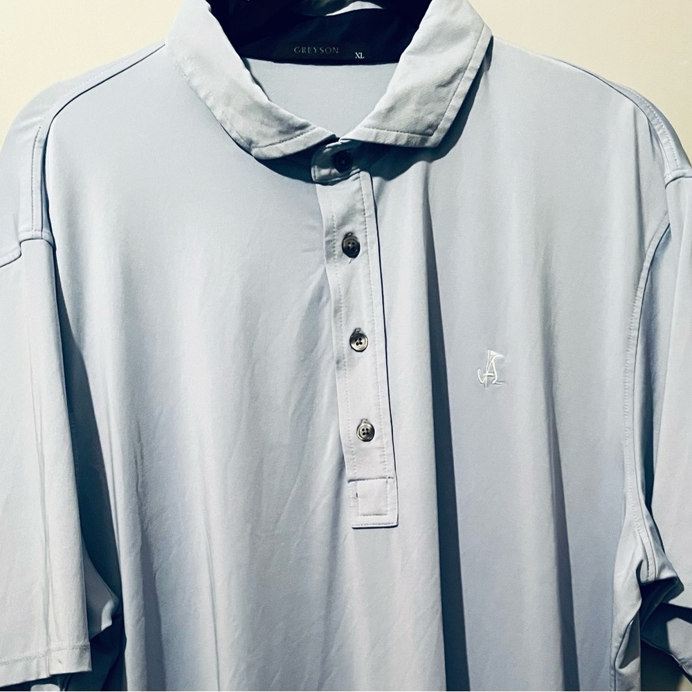 Greyson Men's Polos Short Sleeve XL. 1 light blue/1 blue/white stripe. Very good